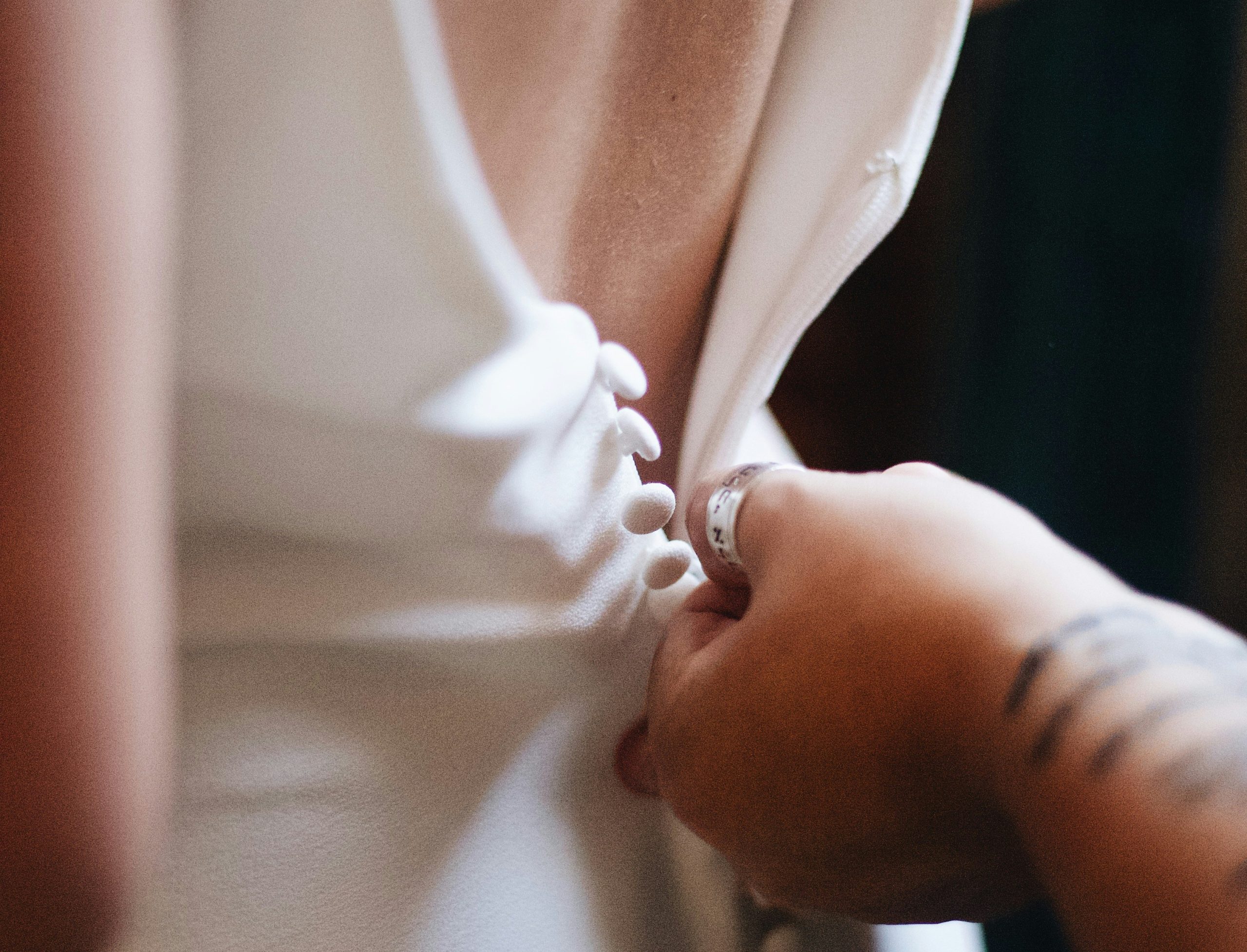 5 Tips for Preparing to Wear Your Wedding Dress